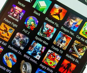 بازی با موبایل